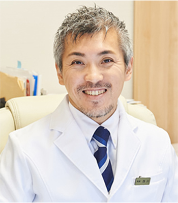 スマイルクリニック 院長 西川 雄希